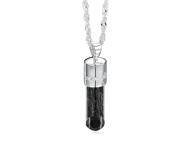 long-pendant-white-gold-black